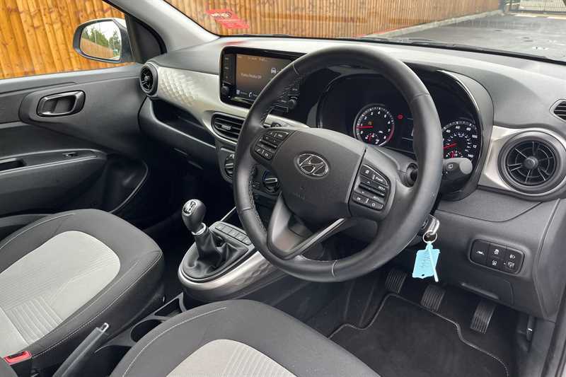 Hyundai I10 Hatchback Blue #10