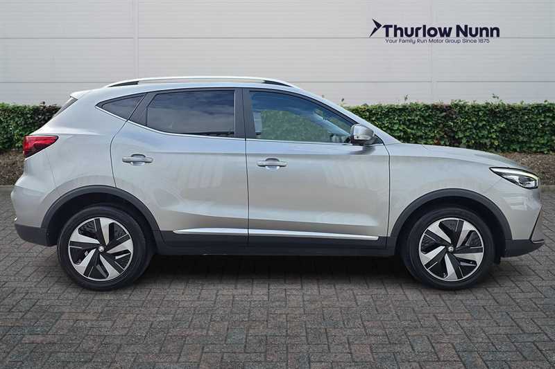 MG ZS 51.1Kwh Trophy Connect Suv 176 KV74XPX Silver #2
