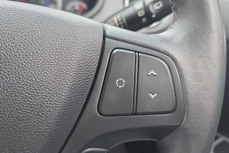 Hyundai I10 1.0 Play White #21
