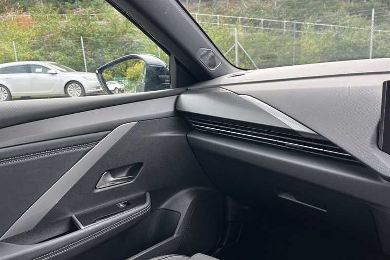 Vauxhall Astra 1.2 Turbo 130 Gs Blue #40