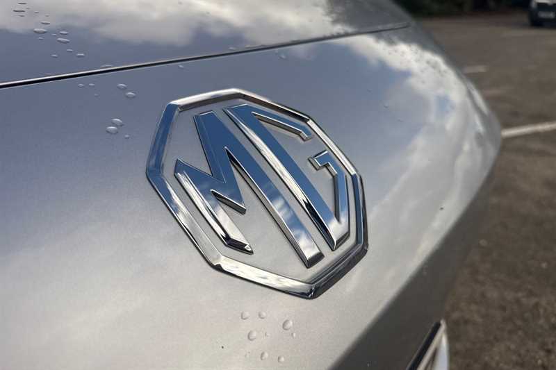 MG MGS5 Mgs5 170Kw Se Ev Long Range 64Kwh Estate Red #45