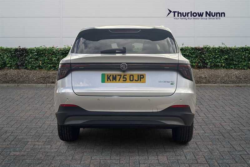 MG MGS5 Mgs5 170Kw Se Ev Long Range 64Kwh Estate Red #4