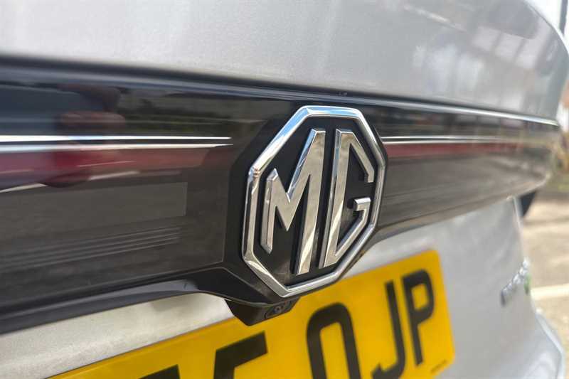 MG MGS5 Mgs5 170Kw Se Ev Long Range 64Kwh Estate Red #29