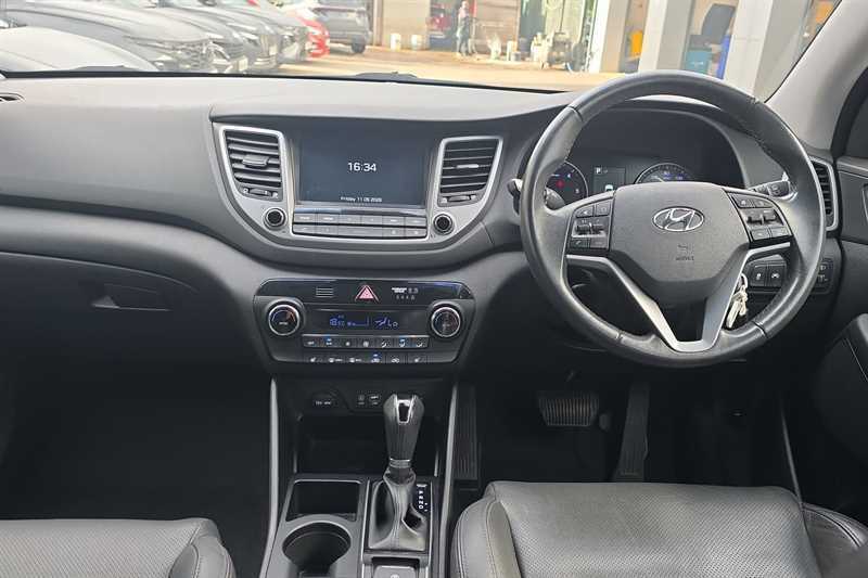 Hyundai Tucson Gdi Premium Red #12