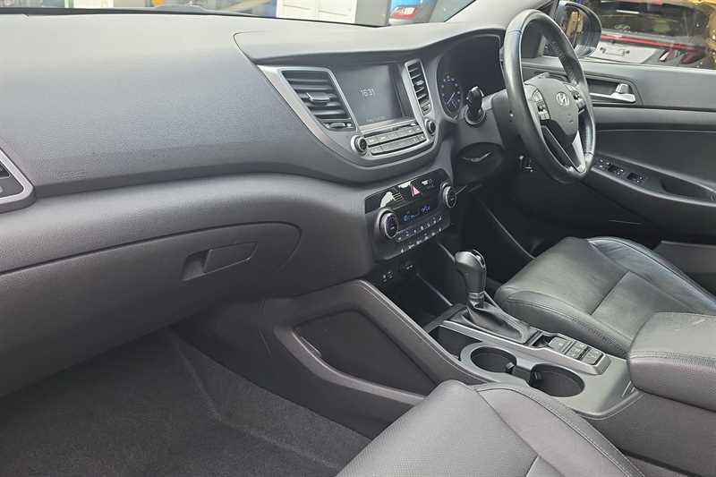 Hyundai Tucson Gdi Premium Red #13