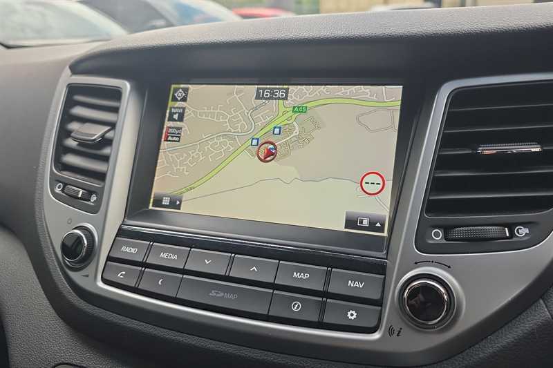 Hyundai Tucson Gdi Premium Red #18
