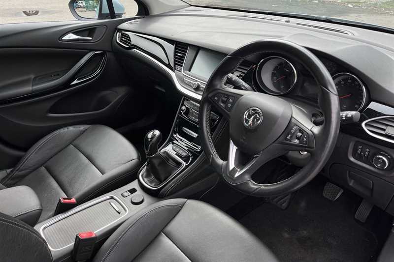 Vauxhall Astra 1.4T 16V 150 Sri Nav Black #10