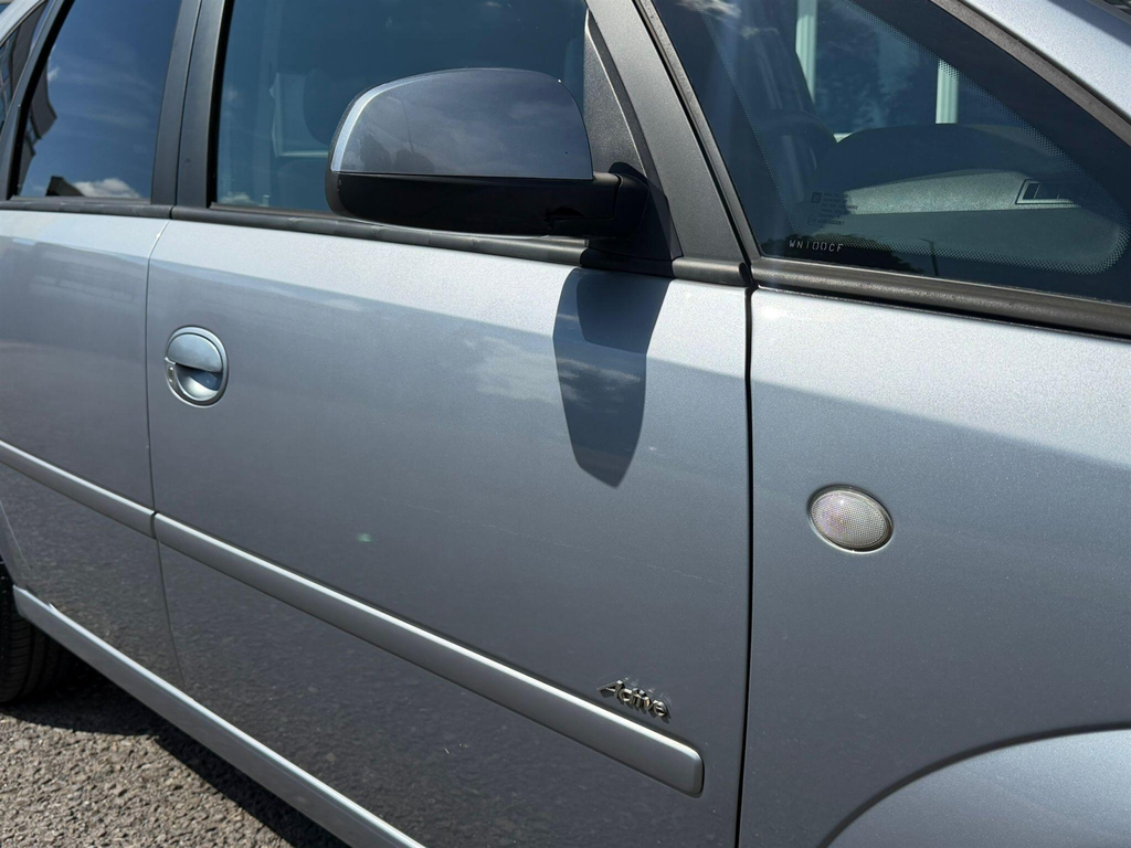 Vauxhall Meriva 1.6 Active 100 Black #23
