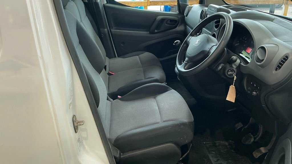 Peugeot Partner 1.6 Bluehdi 744 S L2 6Dr White #3