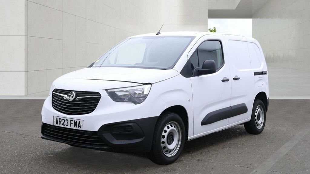 Vauxhall Combo 1.5L Prime White #2