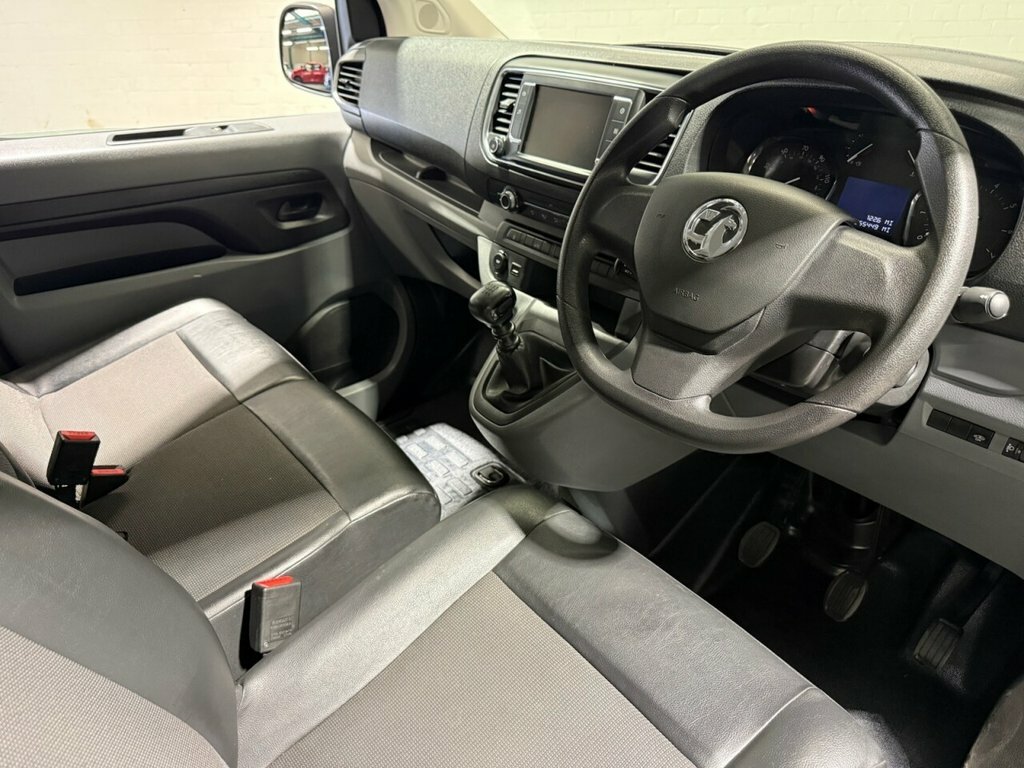 Vauxhall Vivaro 2L Sportive FD71WCT Grey #3