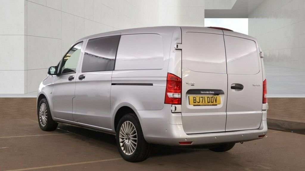 Mercedes-Benz Vito 2L Premium Silver #3
