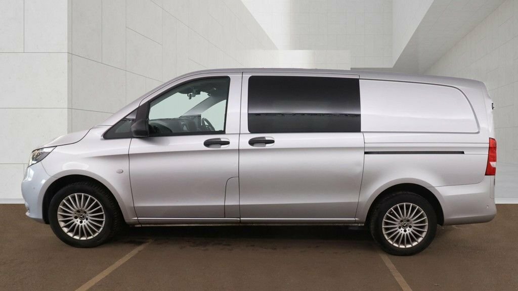 Mercedes-Benz Vito 2L Premium Silver #6