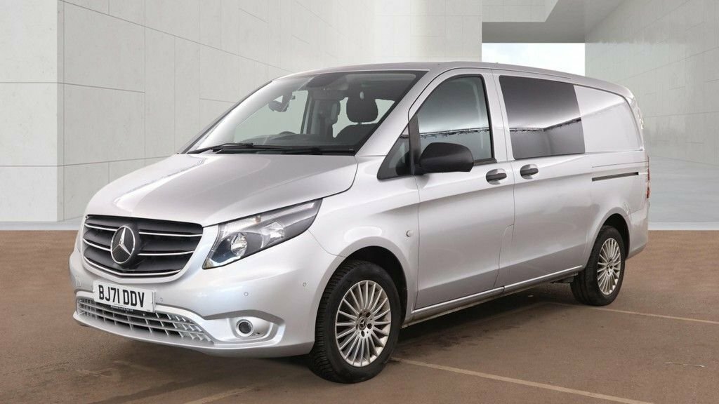 Mercedes-Benz Vito 2L Premium Silver #2