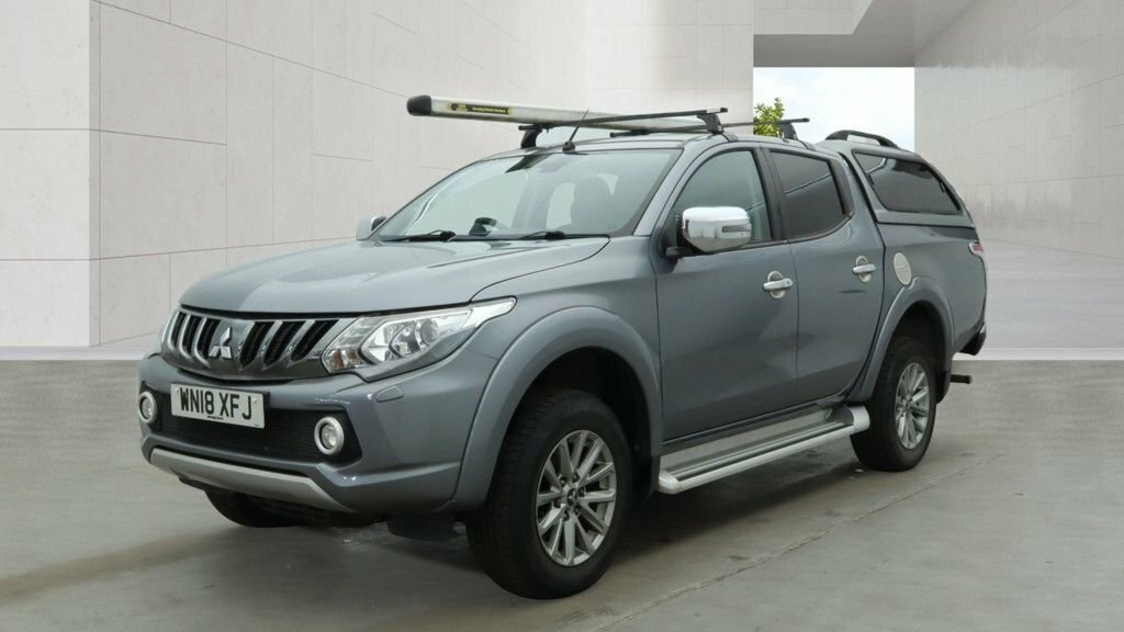 Mitsubishi L200 2.4L Dc Barbarian Grey #2