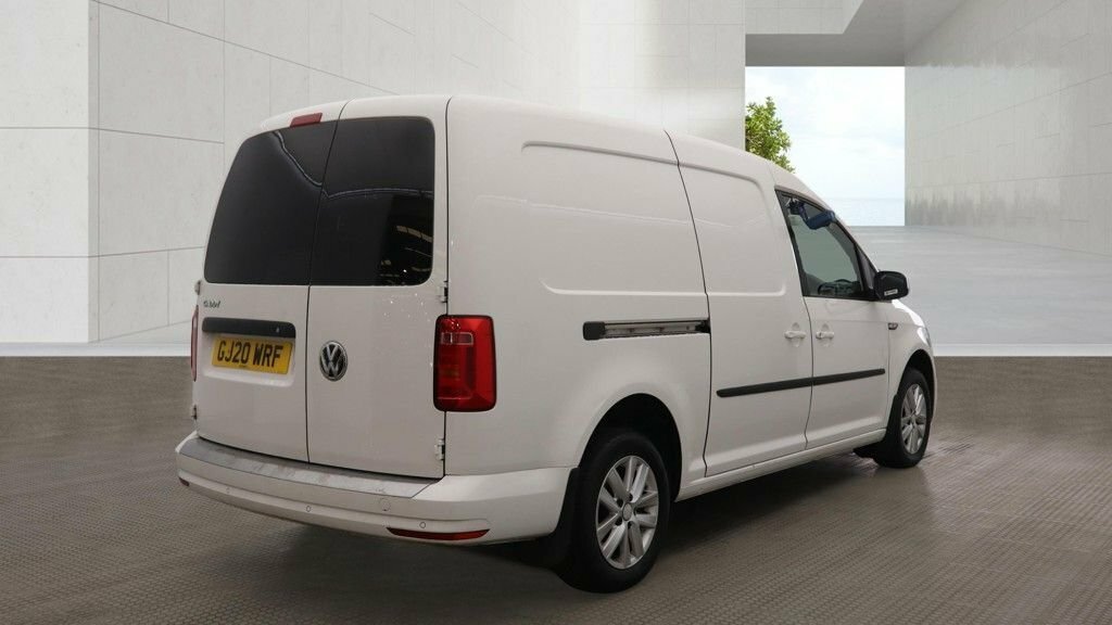 Volkswagen Caddy Maxi 2L Highline 6Dr White #4