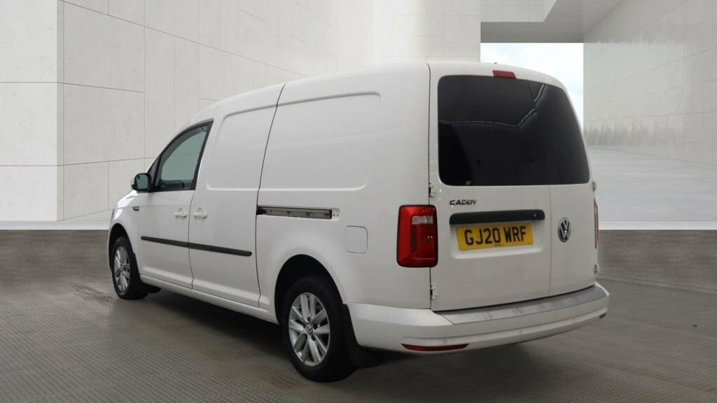 Volkswagen Caddy Maxi 2L Highline 6Dr White #3