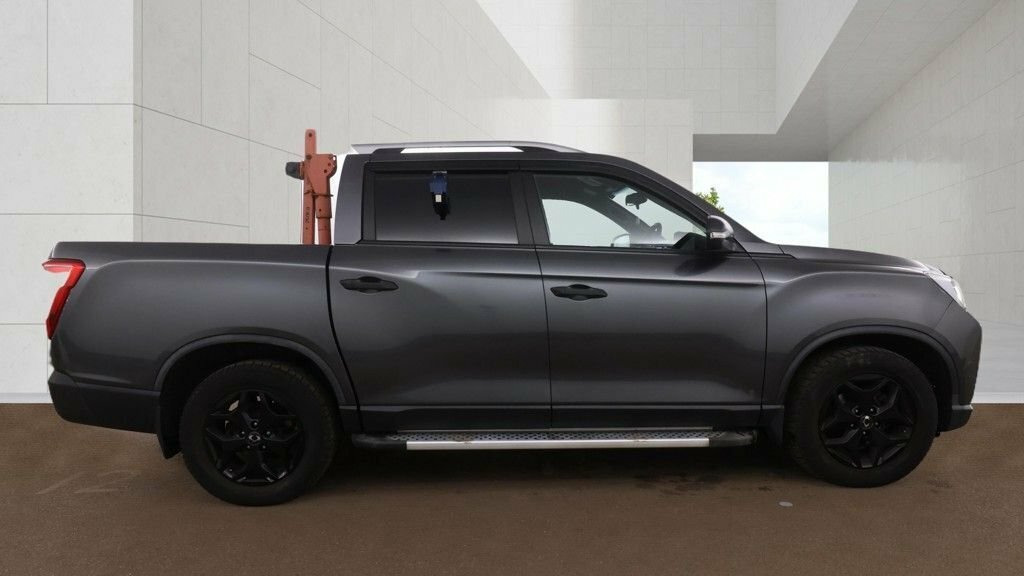 SsangYong Musso 2.2L Saracen Grey #5
