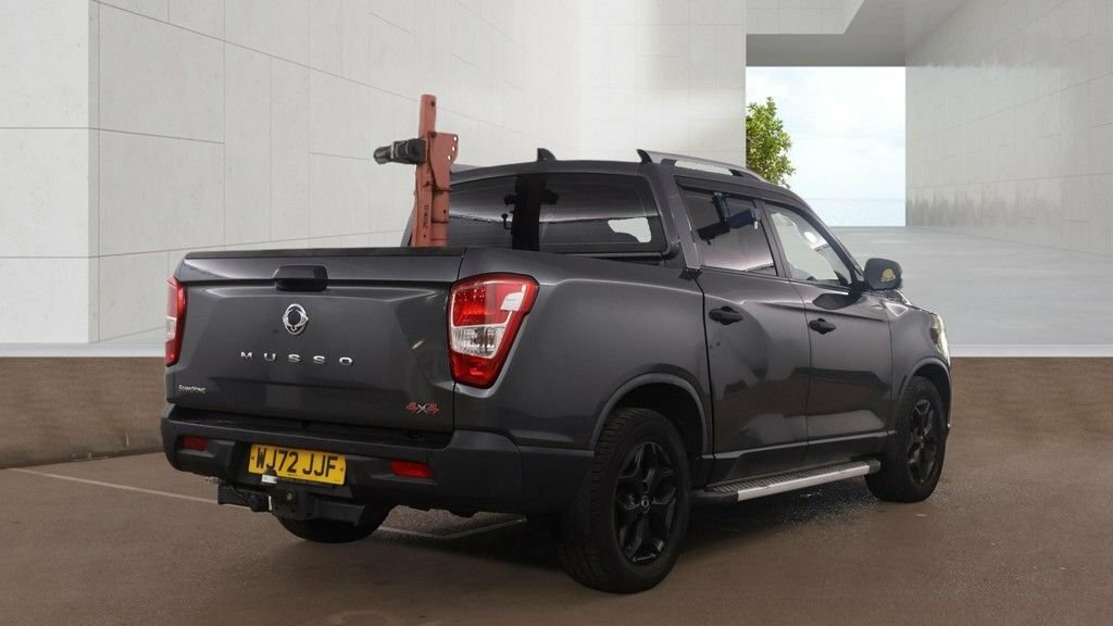 SsangYong Musso 2.2L Saracen Grey #4