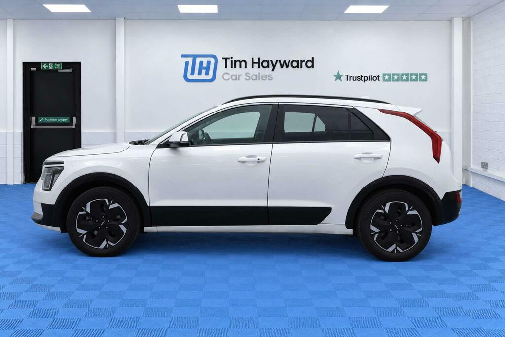 Kia Niro 3 White #6