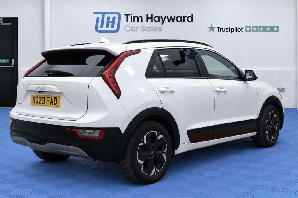 Kia Niro 3 White #3
