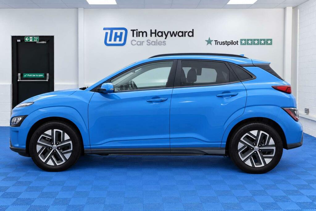 Hyundai Kona 64Kwh Premium 10.5Kw Charger Blue #6