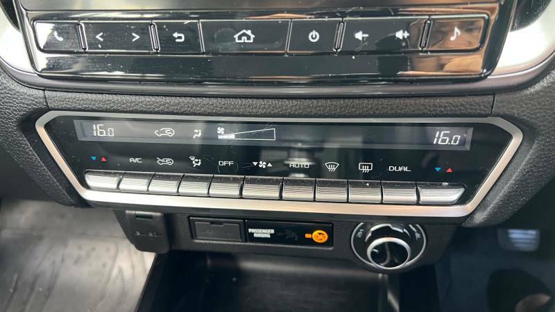 Isuzu D-Max 1.9 Td Utility Pickup Extended Cab Black #26