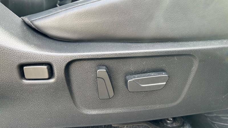 Isuzu D-Max 1.9 Td Utility Pickup Extended Cab Black #12