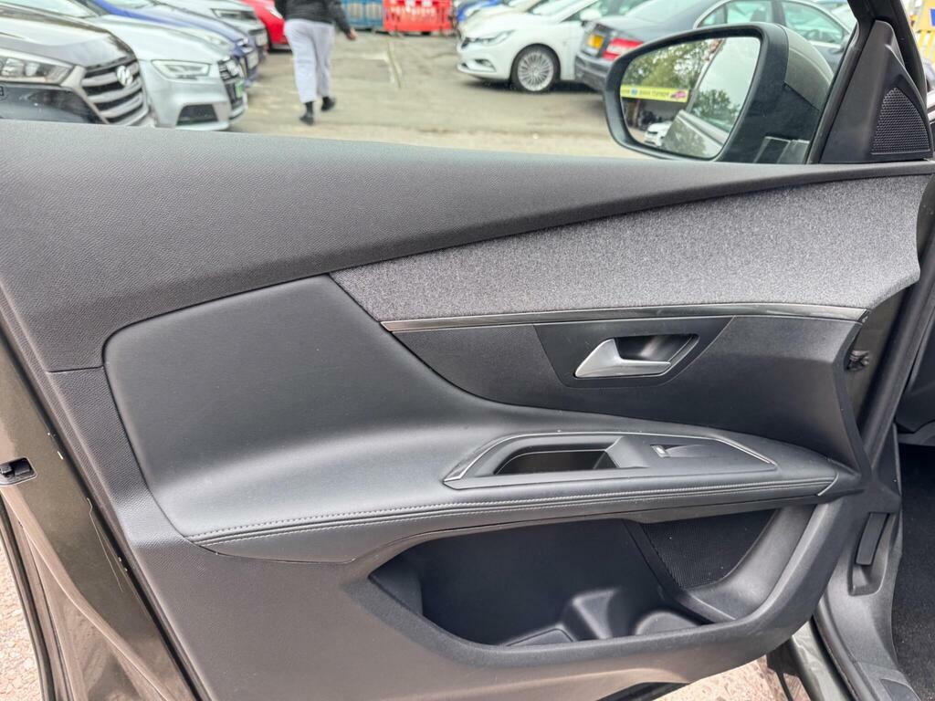 Peugeot 5008 Bluehdi Ss Active Green #43