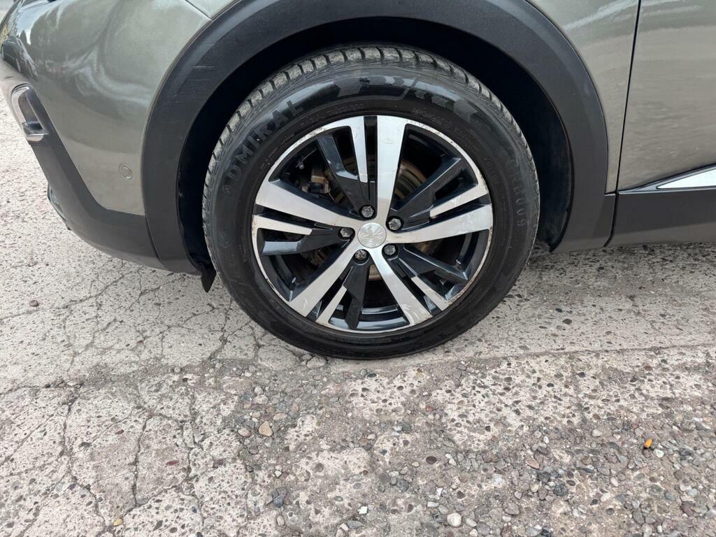Peugeot 5008 Bluehdi Ss Active Green #32