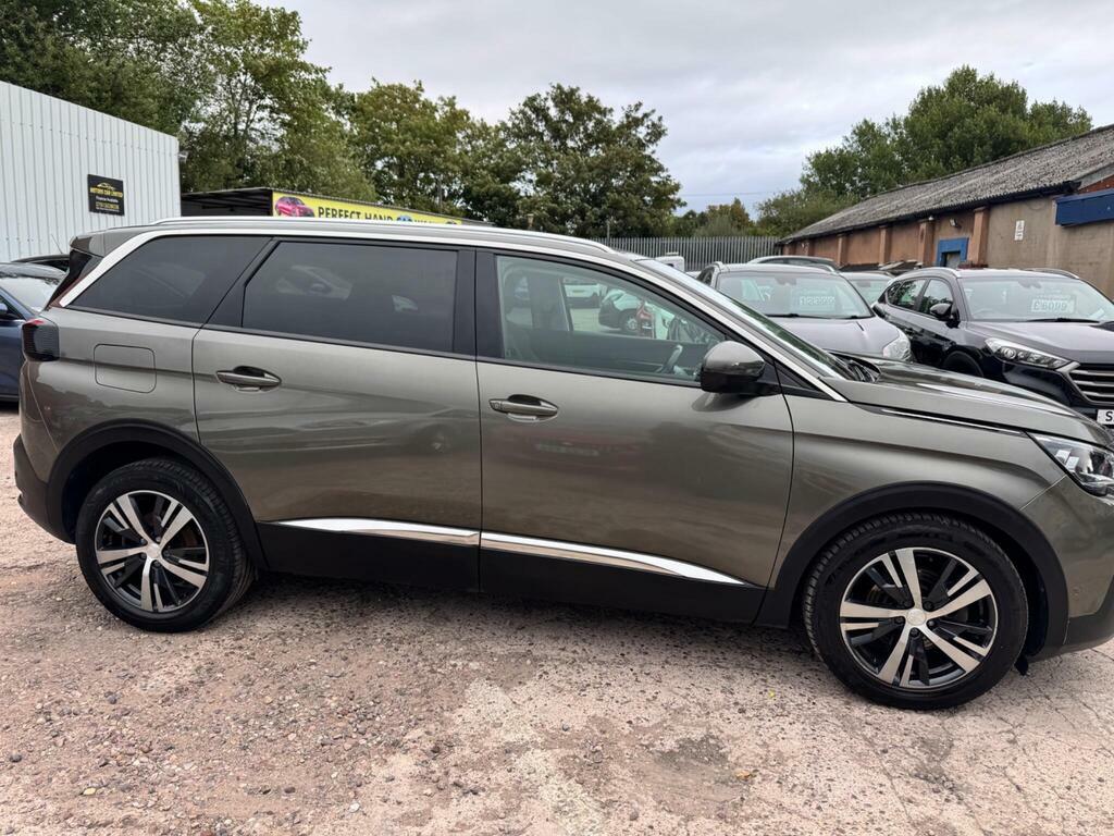 Peugeot 5008 Bluehdi Ss Active Green #11