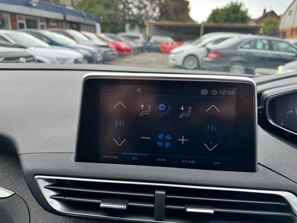 Peugeot 5008 Bluehdi Ss Active Green #13