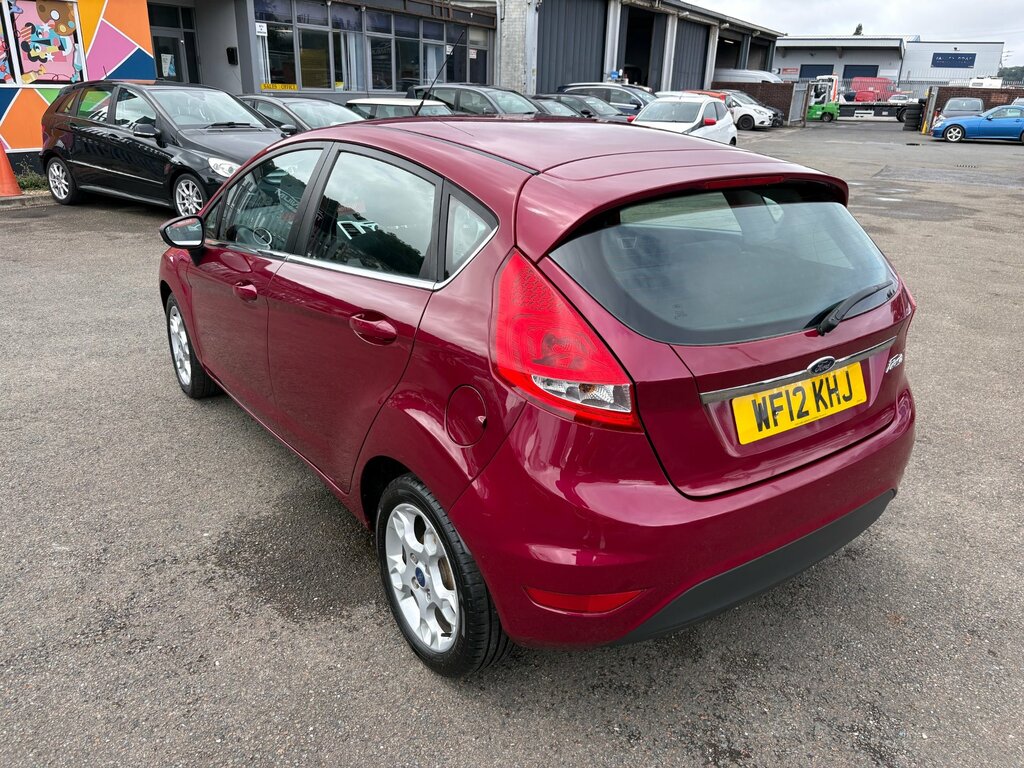 Ford Fiesta Silver #7