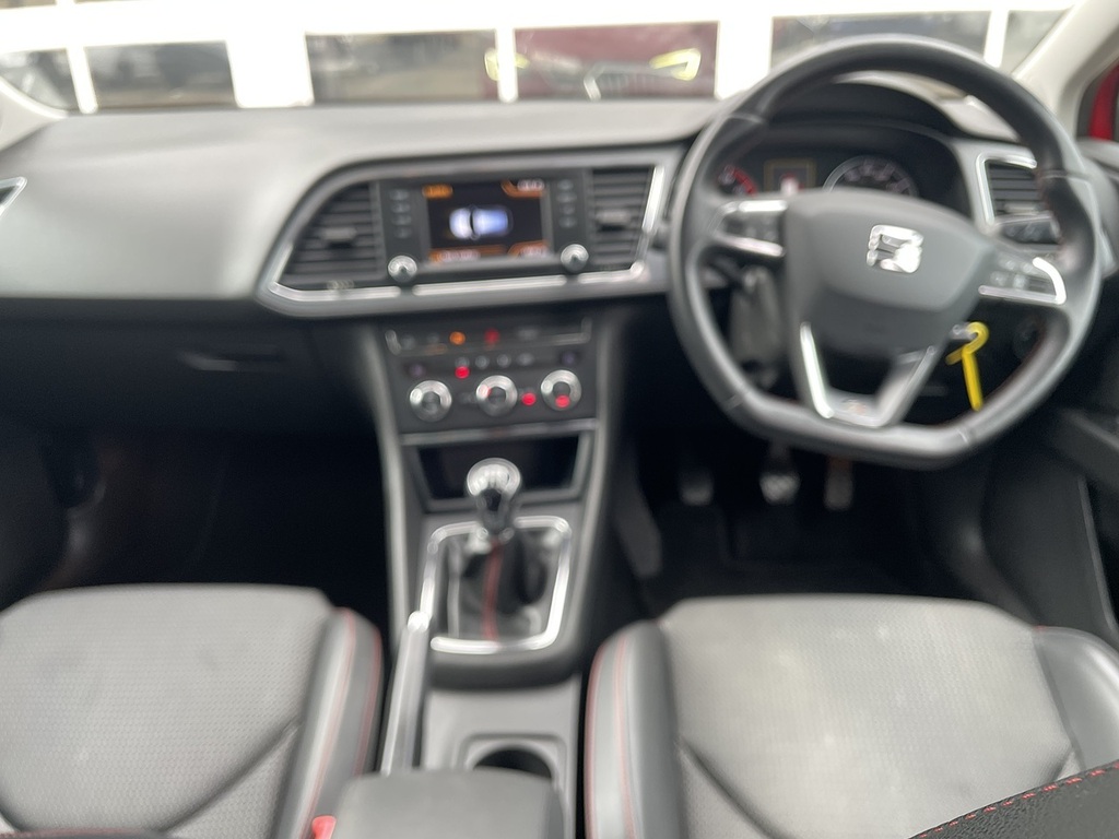 Seat Leon Seat Leon Se 1.4 Tsi 125 Ps 6-Speed Grey #25