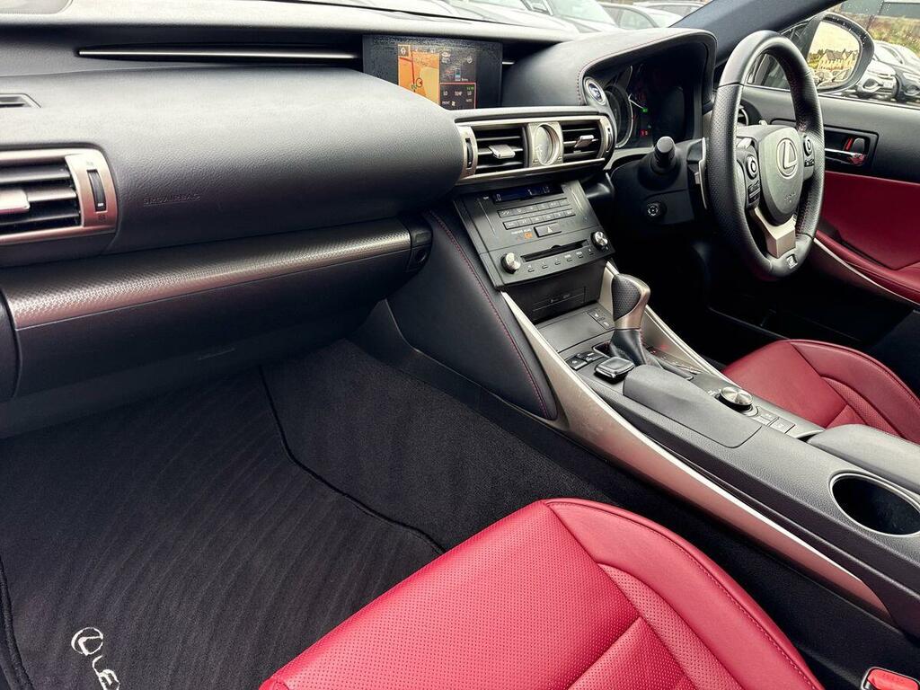 Lexus IS 300H F-sport Cvt Black #2