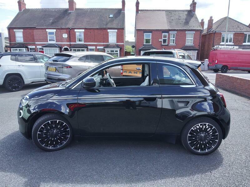 Fiat 500E 42Kwh La Prima Black #5