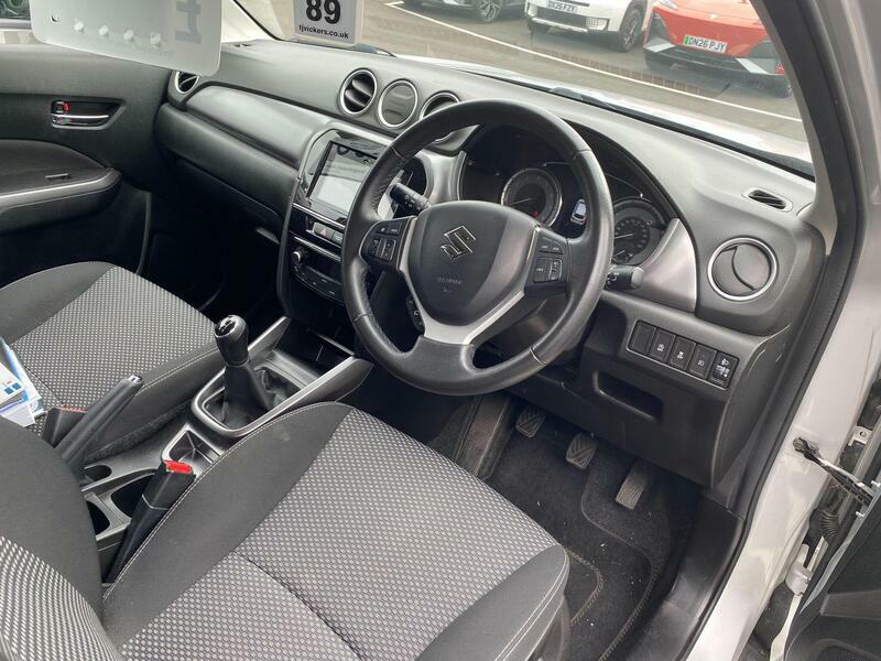 Suzuki Vitara 1.0 Boosterjet Sz-t Euro 6 Ss Silver #2