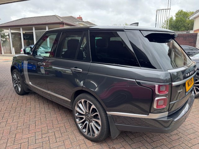 Land Rover Range Rover 2021 5.0 P525 V8 Gpf Suv Grey #4