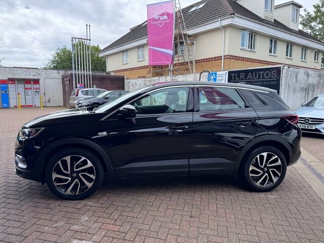 Vauxhall Grandland X 2019 1.5 Turbo D Blueinjection Elite Nav Suv D Black #2