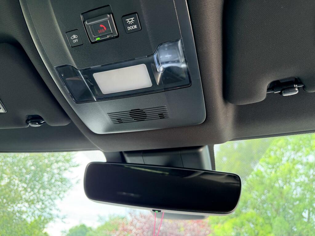 Lexus UX Ux 250H 4X2 Cvt Red #28