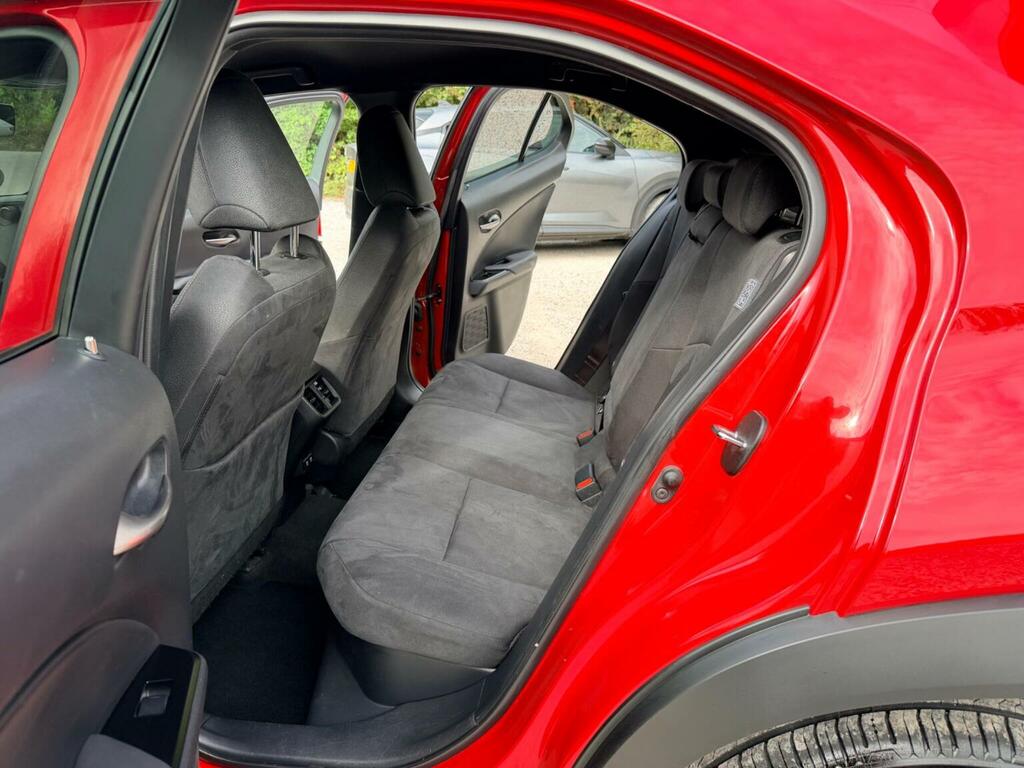 Lexus UX Ux 250H 4X2 Cvt Red #17
