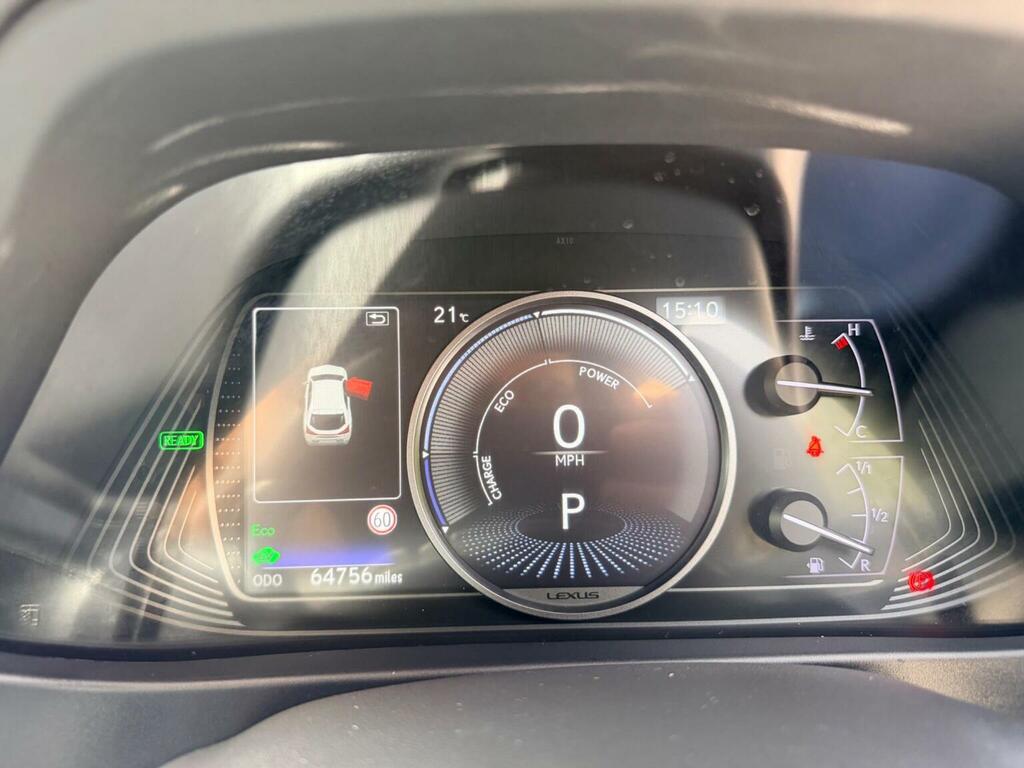 Lexus UX Ux 250H 4X2 Cvt Red #44