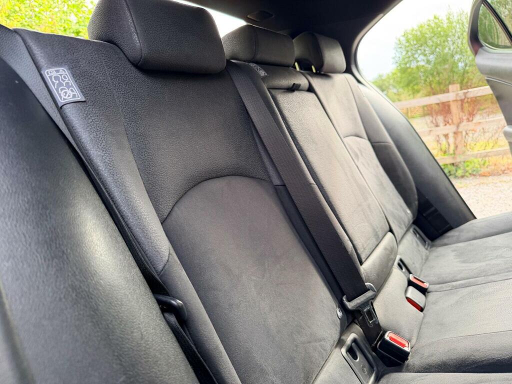 Lexus UX Ux 250H 4X2 Cvt Red #18