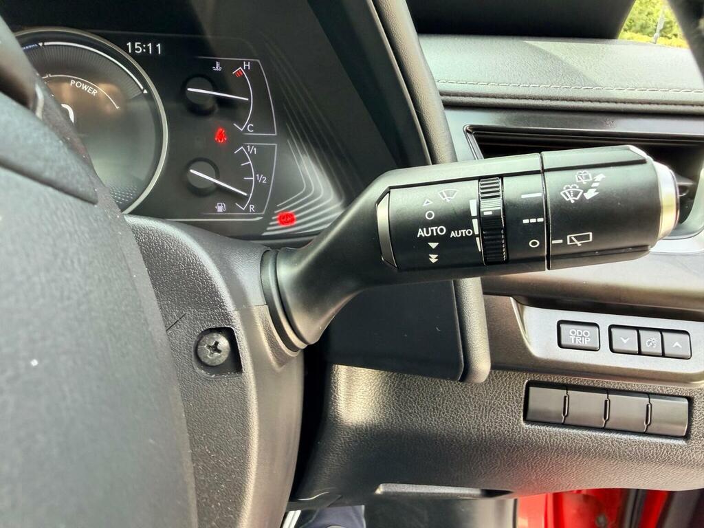Lexus UX Ux 250H 4X2 Cvt Red #25