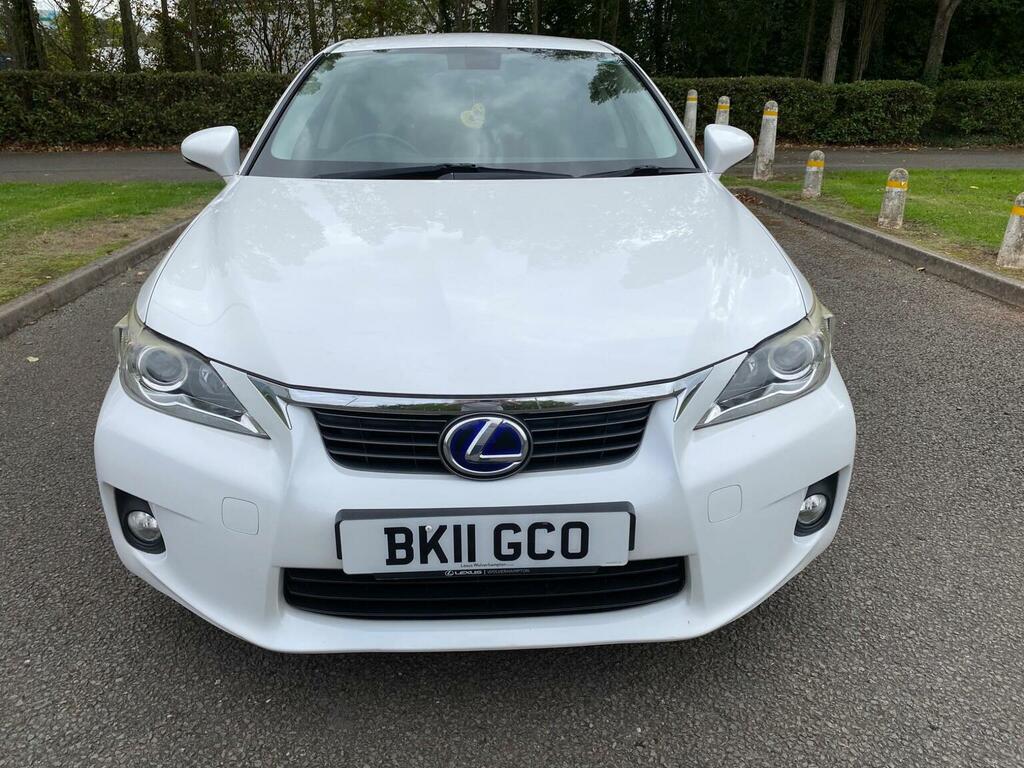 Lexus CT Hatchback 1.8 200H Se-i Cvt Euro 5 Ss 2011 White #2
