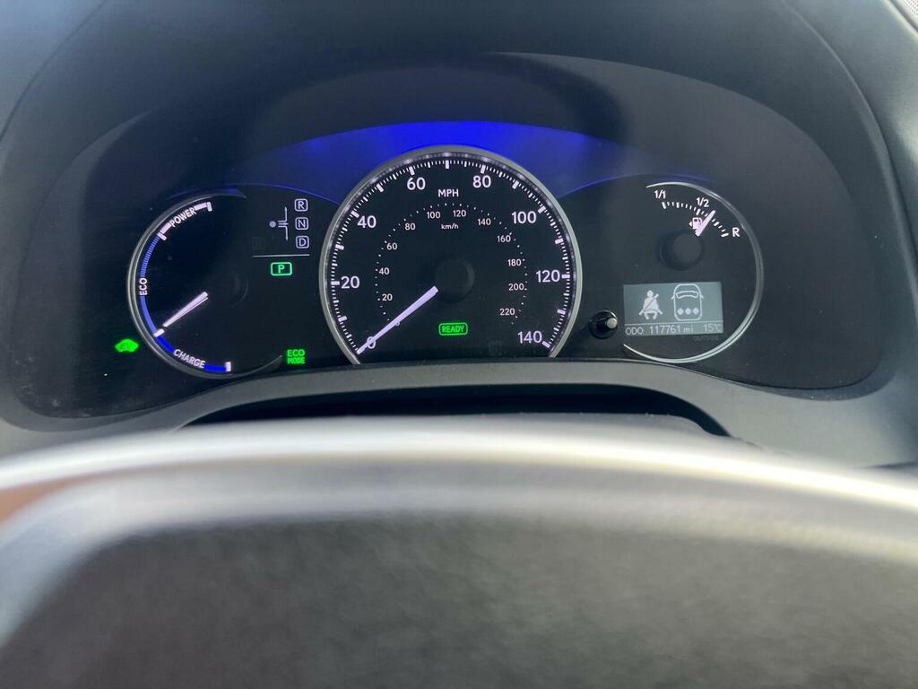 Lexus CT 1.8L 200H Se-l 136 Bhp Black #28