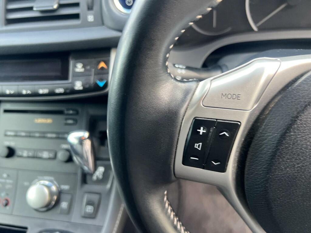 Lexus CT 1.8L 200H Se-l 136 Bhp Black #18