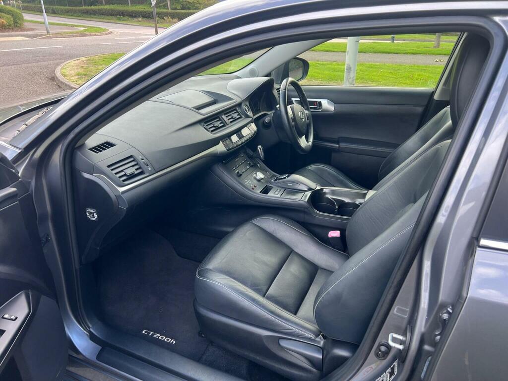 Lexus CT 1.8L 200H Se-l 136 Bhp Black #31