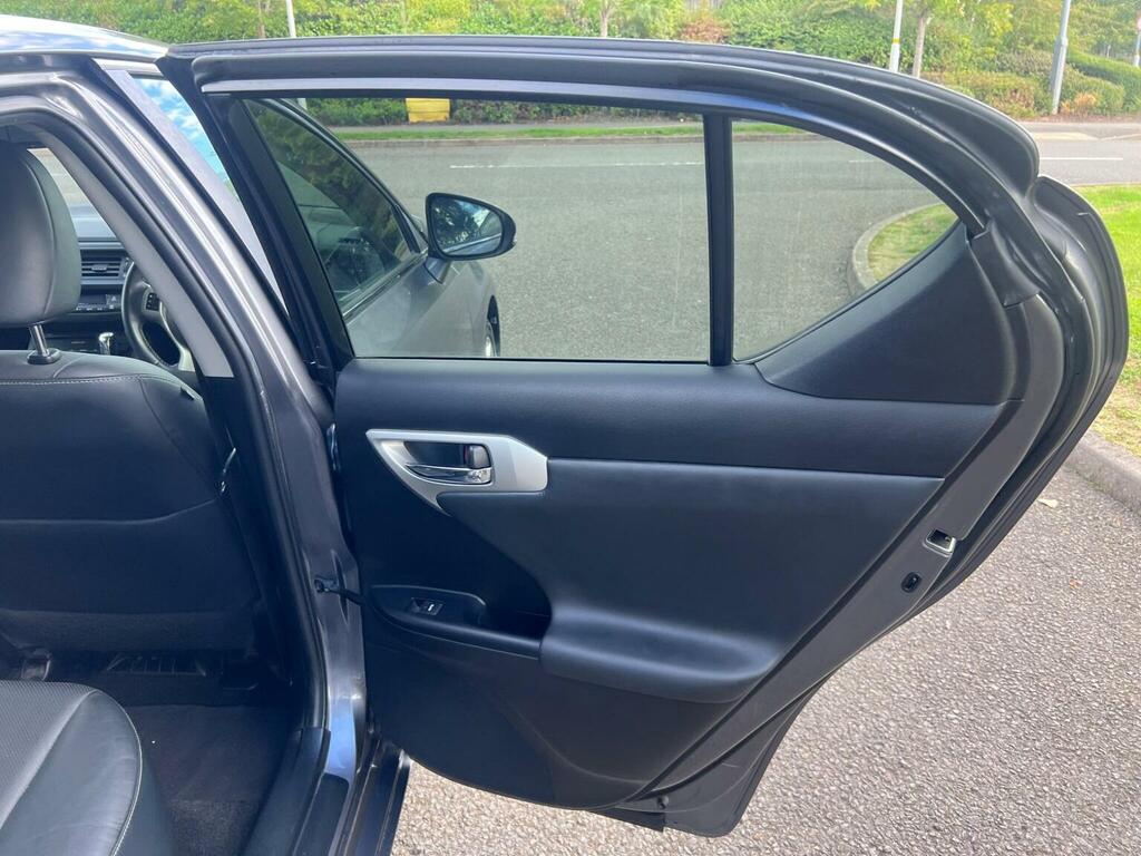 Lexus CT 1.8L 200H Se-l 136 Bhp Black #23
