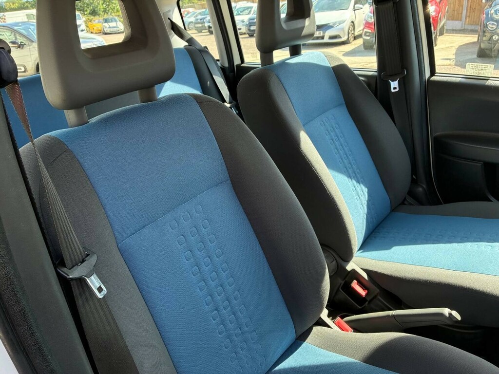 Fiat Panda Active Black #11